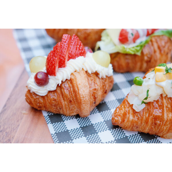 Mini Croissant (9pcs) - Image 5